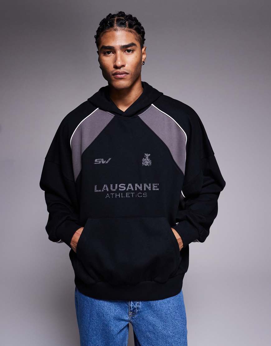 ASOS DESIGN - Kapuzenpullover in Schwarz mit Colourblock-Design und Used-Print von ASOS DESIGN