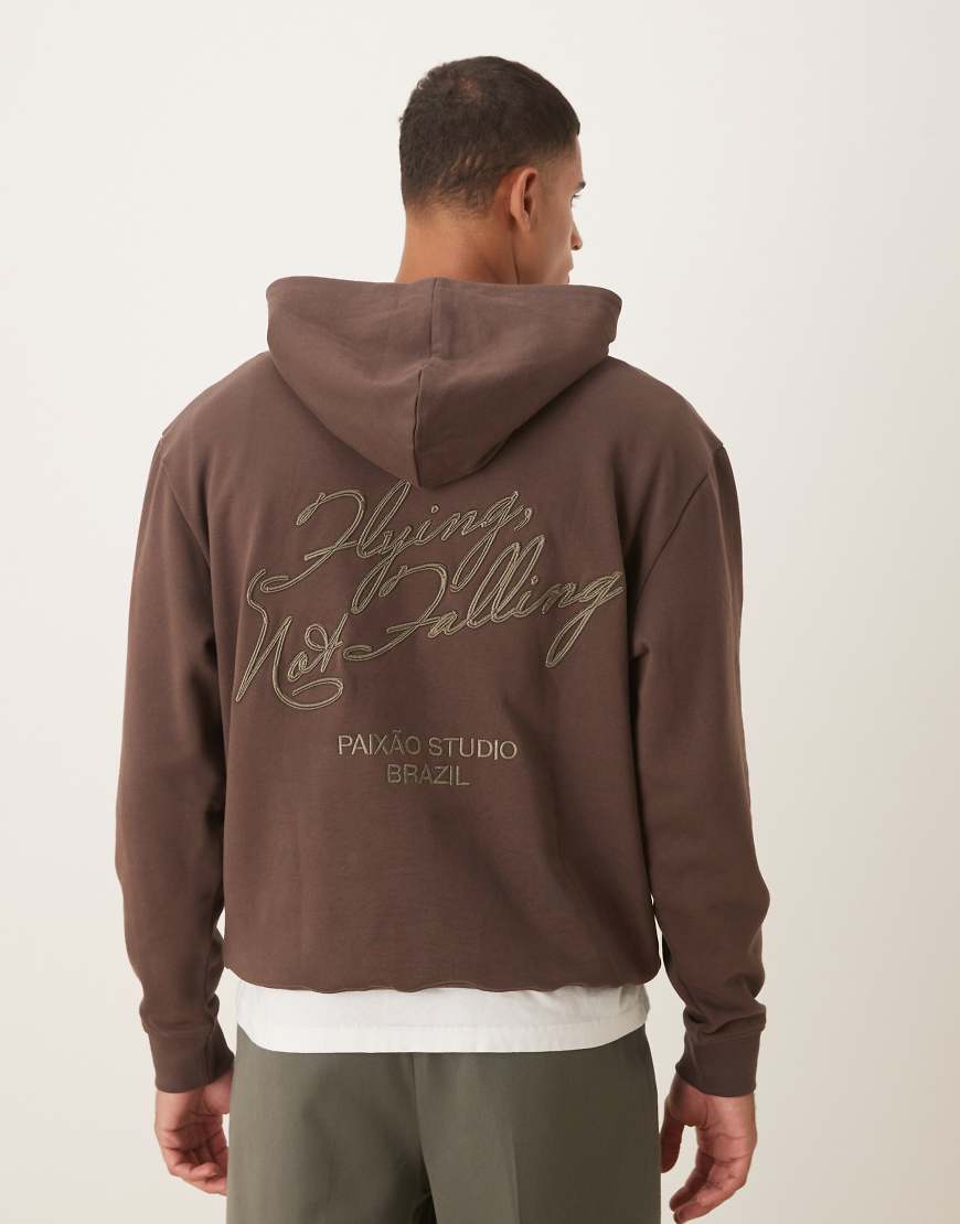 ASOS DESIGN - Kapuzenpullover in braun mit gesticktem Textmotiv-Brown von ASOS DESIGN