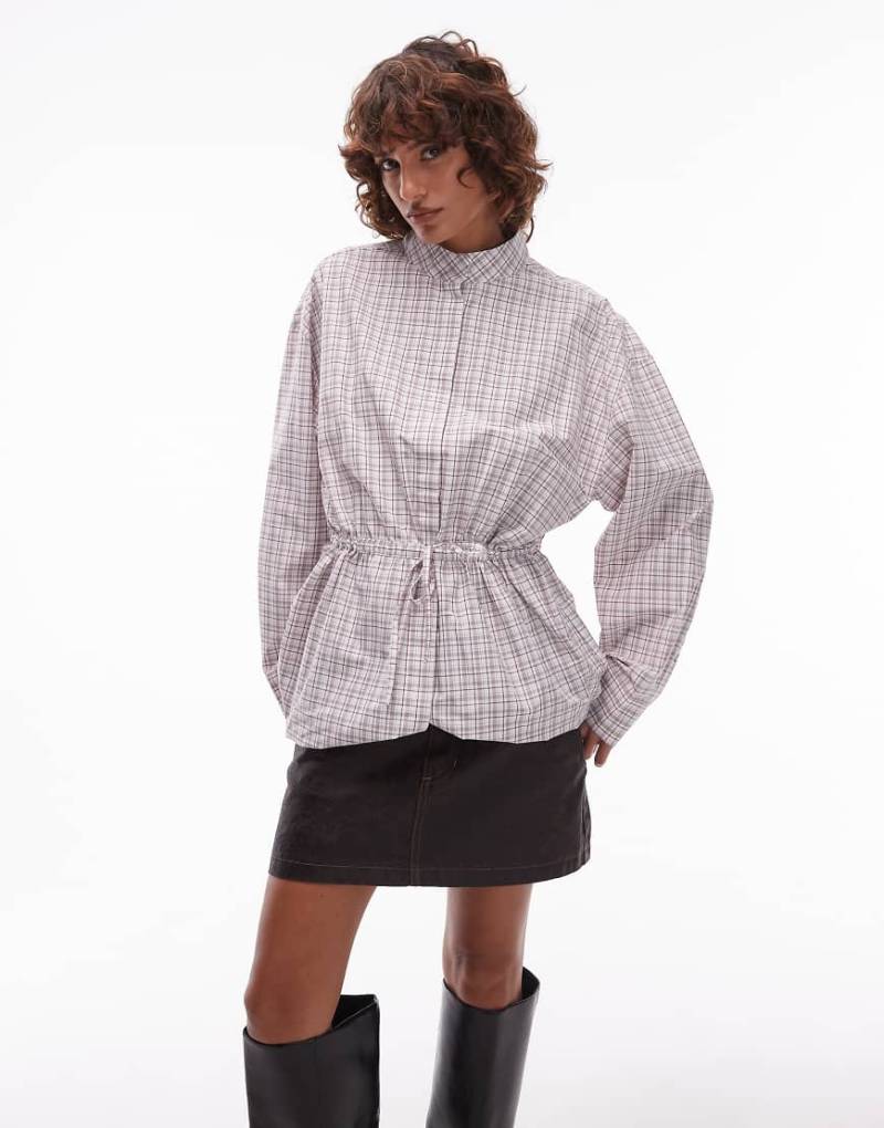 ASOS DESIGN - Karierte Hemdbluse mit Stehkragen und Kordelzug in der Taille-Bunt von ASOS DESIGN