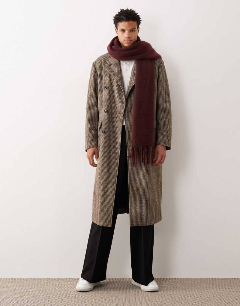 ASOS DESIGN - Karierter Longline-Mantel in brauner Wolloptik mit Oversize-Passform-Brown von ASOS DESIGN
