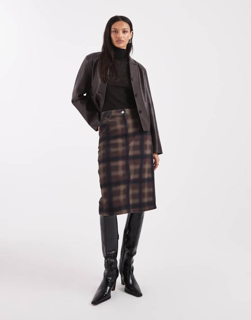 ASOS DESIGN - Karierter Rock in modischer Zwischenlänge-Bunt von ASOS DESIGN