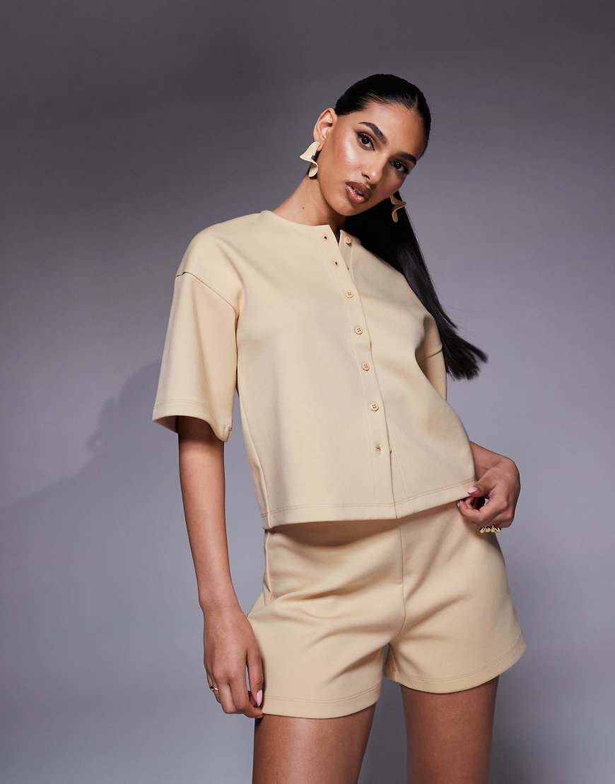 ASOS DESIGN - Kastige Hemdbluse aus Interlock-Stoff in Zitronengelb mit halblangen Ärmeln, Kombiteil von ASOS DESIGN