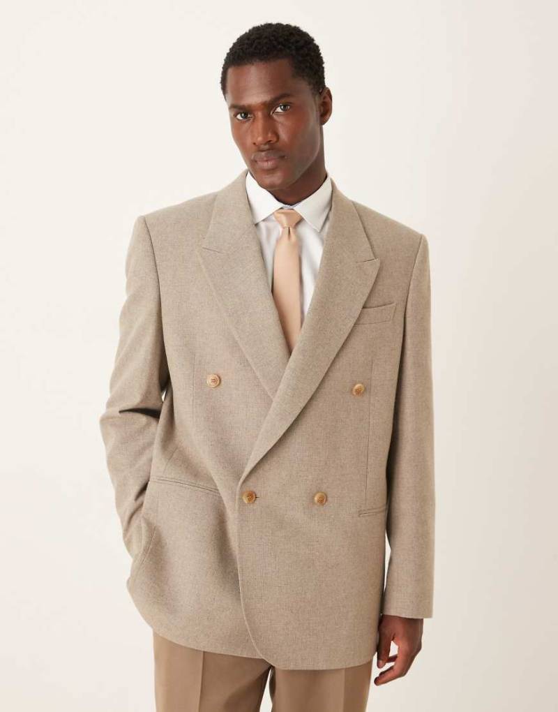ASOS DESIGN - Kastiger, zweireihiger Anzug-Blazer in Beige mit Wollanteil, lockerer Passform und kleinem Karomuster-Neutral von ASOS DESIGN