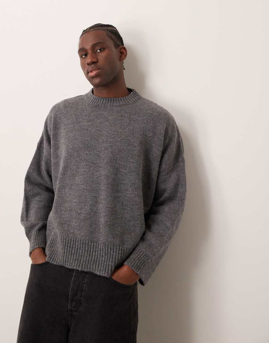 ASOS DESIGN - Kastiger Strickpullover in Grau mit extremer Oversize-Passform ASOS DESIGN - Kastiger Strickpullover in Grau mit extremer Oversize-Passform von ASOS DESIGN
