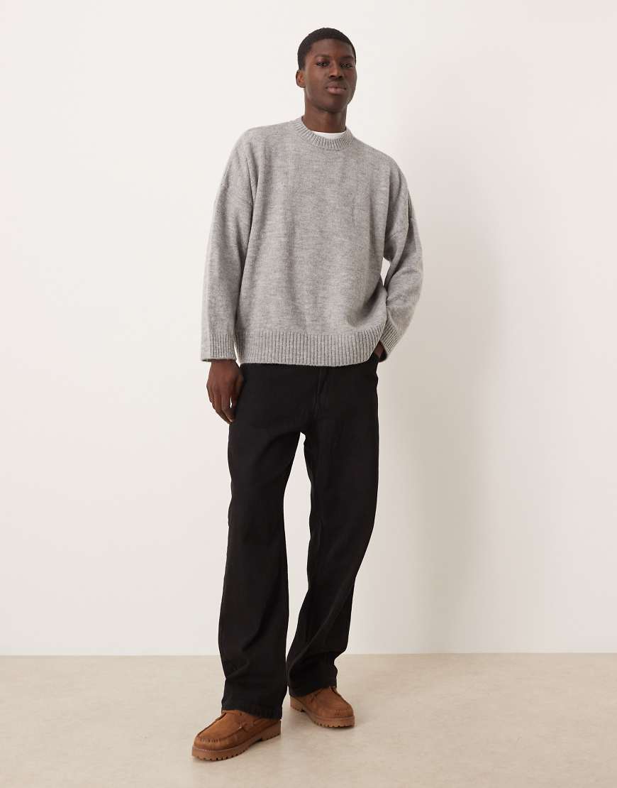 ASOS DESIGN - Kastiger Super-Oversize-Strickpullover in meliertem Grau mit Rundhalsausschnitt ASOS DESIGN - Kastiger Super-Oversize-Strickpullover in meliertem Grau mit Rundhalsausschnitt von ASOS DESIGN