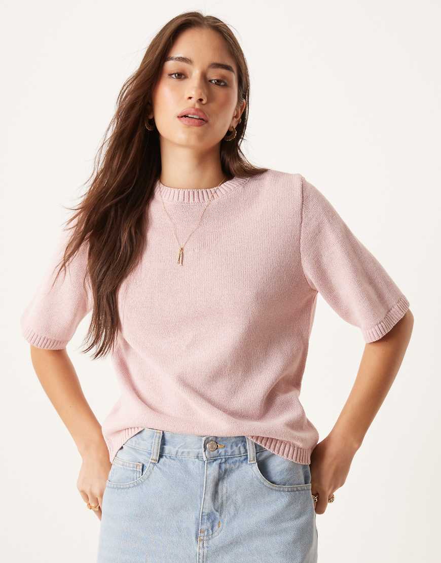 ASOS DESIGN - Kastiges, gestricktes T-Shirt in Rosa von ASOS DESIGN