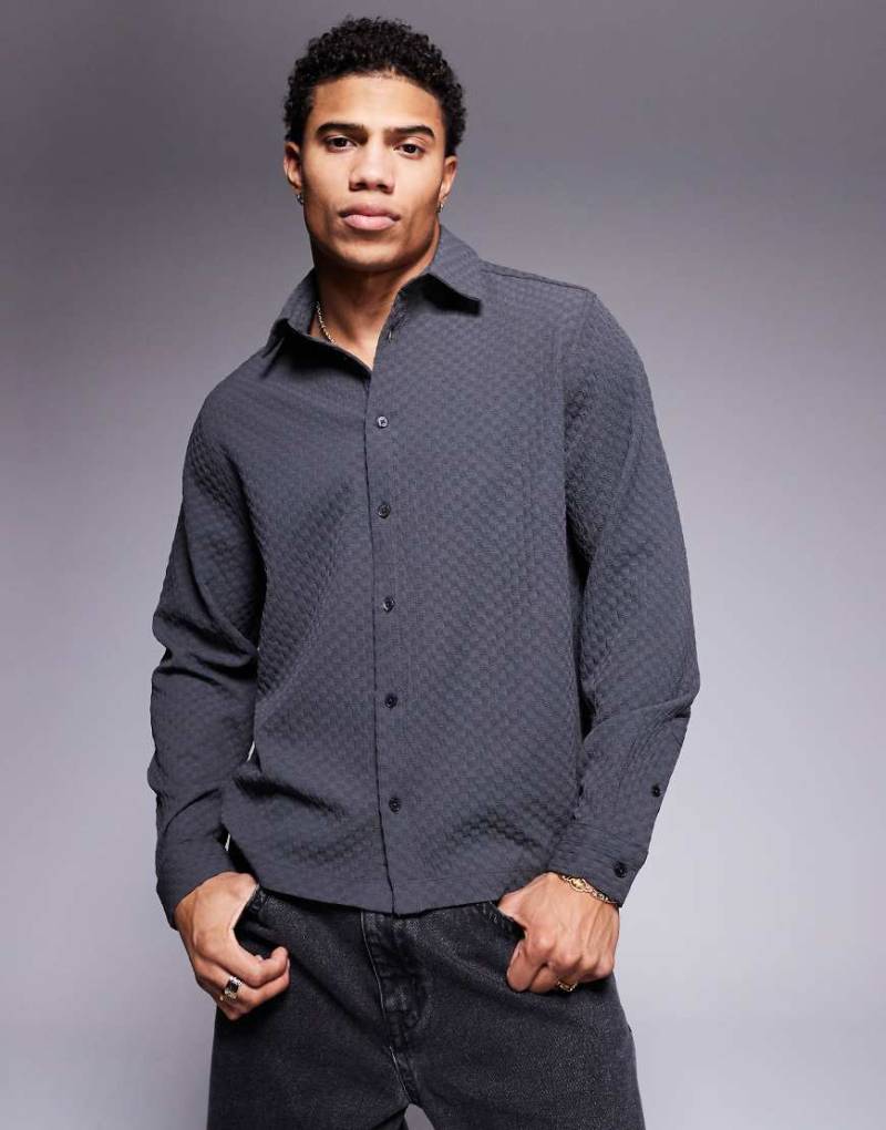 ASOS DESIGN - Kastiges, kariertes Hemd in Anthrazit mit Regular-Fit-Schnitt-Schwarz von ASOS DESIGN