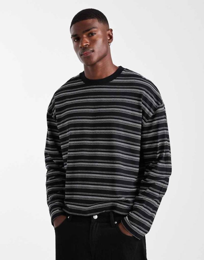 ASOS DESIGN - Kastiges, langärmliges Shirt aus schwerem Stoff in Schwarz mit strukturiertem Streifenmuster-Bunt von ASOS DESIGN
