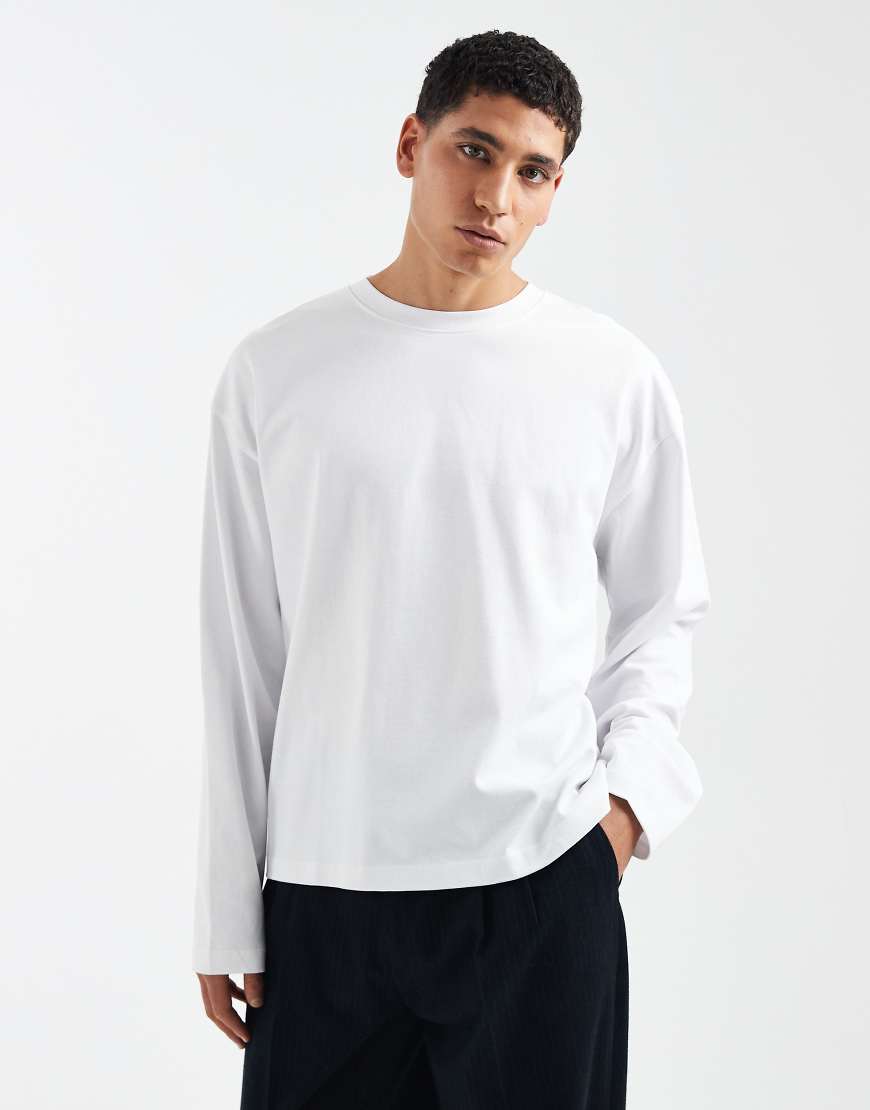 ASOS DESIGN - Schweres, langärmliges Shirt in Weiß mit kastigem Oversize-Schnitt von ASOS DESIGN