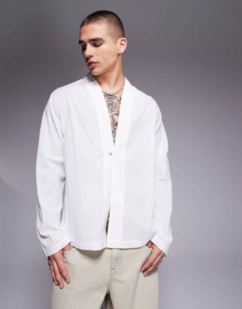 ASOS DESIGN - Kastiges Hemd in Weiß-Neutral von ASOS DESIGN