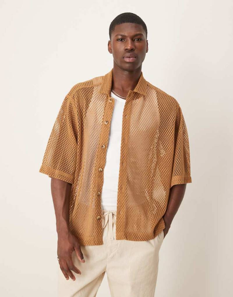 ASOS DESIGN - Kastiges Oversize-Hemd aus Netzstoff in Beige-Neutral von ASOS DESIGN