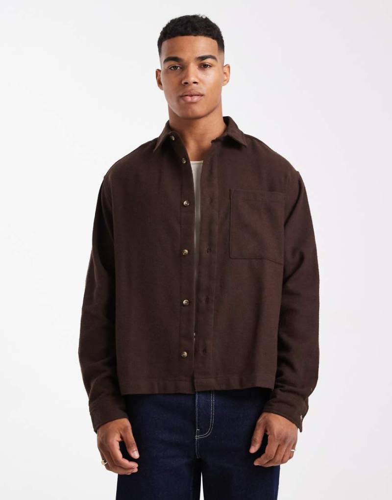 ASOS DESIGN - Kastiges Oversize-Hemd aus braunem Flanell im Vintage-Design-Brown von ASOS DESIGN