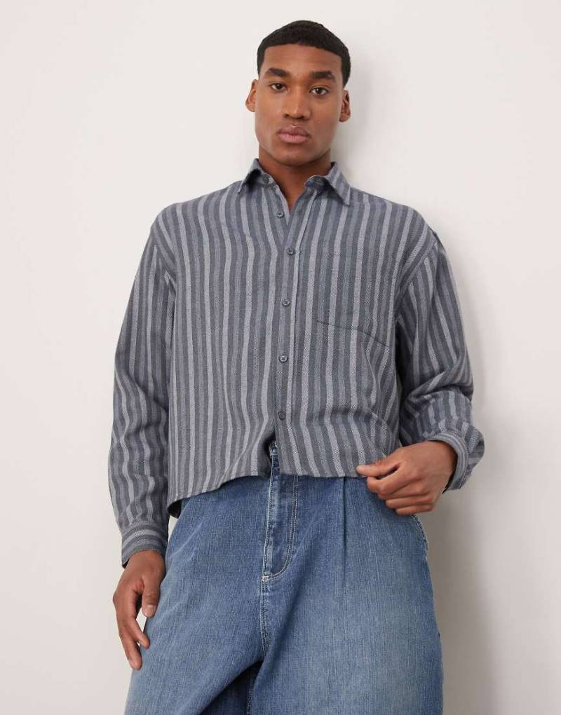 ASOS DESIGN - Kastiges Oversize-Hemd in Blau mit Streifen von ASOS DESIGN