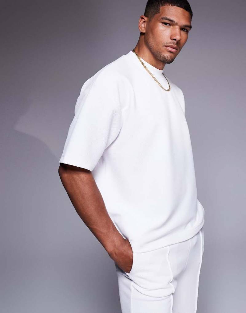 ASOS DESIGN - Kastiges Oversize-Poloshirt in Weiß mit Strukturmuster, Kombiteil von ASOS DESIGN