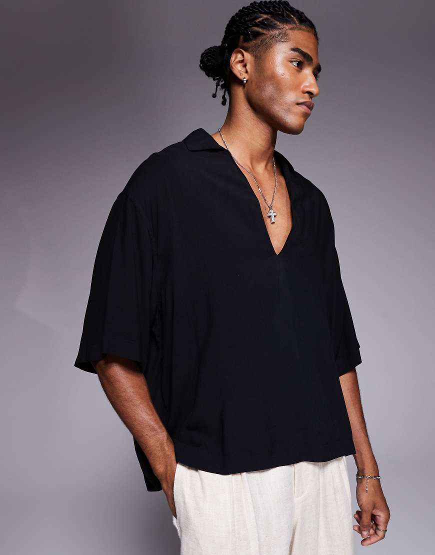 ASOS DESIGN - Kastiges Oversize-Schlupfhemd aus Viskose in Schwarz von ASOS DESIGN
