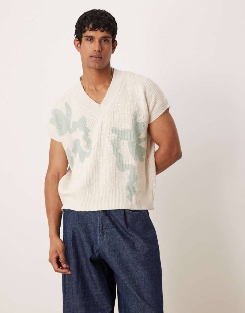 ASOS DESIGN - Kastiges Oversize-Shirt in Weiß mit Print von ASOS DESIGN