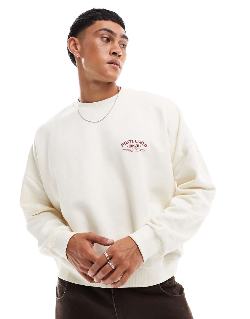 ASOS DESIGN - Kastiges Sweatshirt in Cremeweiß mit überschnittenen Schultern und Brust-Print-Neutral ASOS DESIGN - Kastiges Sweatshirt in Cremeweiß mit überschnittenen Schultern und Brust-Print-Neutral von ASOS DESIGN