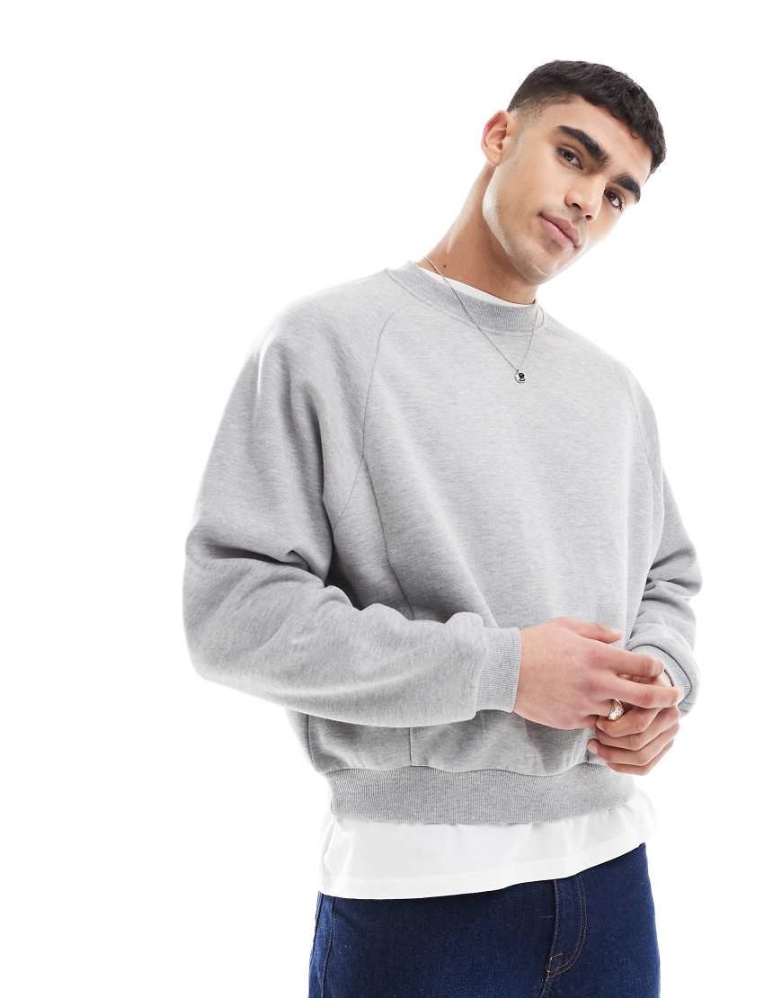 ASOS DESIGN - Kastiges Oversize-Sweatshirt in Grau meliert mit Raglanärmeln ASOS DESIGN - Kastiges Oversize-Sweatshirt in Grau meliert mit Raglanärmeln von ASOS DESIGN