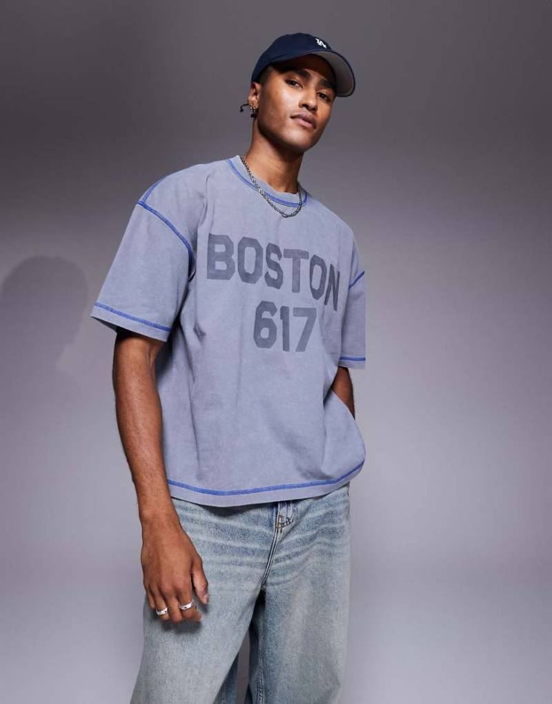 ASOS DESIGN - Kastiges Oversize-T-Shirt aus 220 g/m² schwerem Material in verwaschenem Grau mit City-Print von ASOS DESIGN