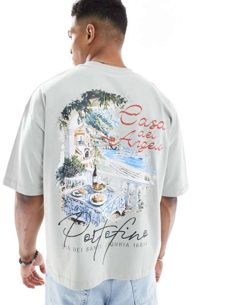 ASOS DESIGN - Kastiges Oversize-T-Shirt in Grau mit Landschafts-Grafikprint von ASOS DESIGN