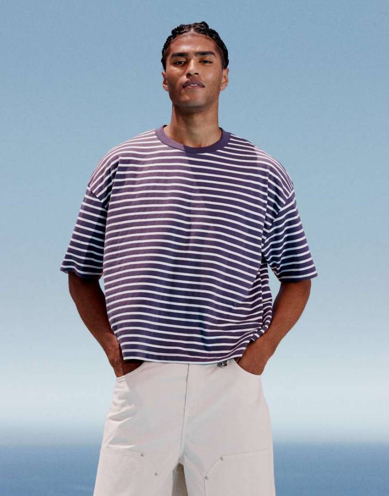 ASOS DESIGN - Kastiges Oversize-T-Shirt in Marineblau-Weiß gestreift-Bunt von ASOS DESIGN