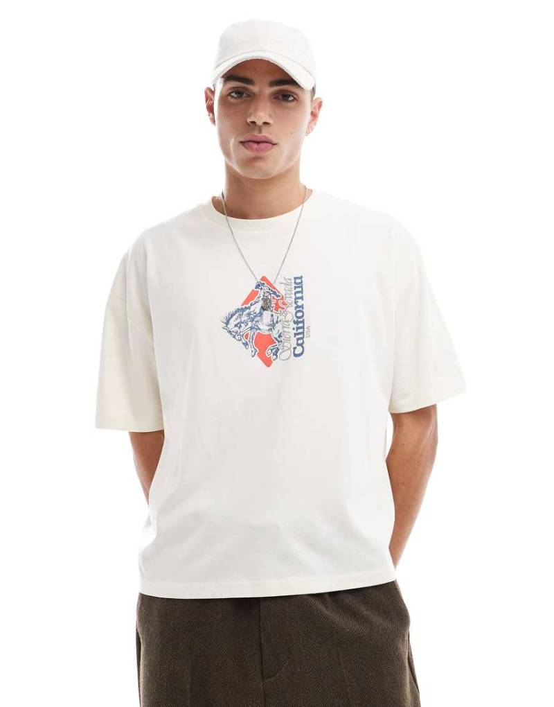 ASOS DESIGN - Kastiges Oversize-T-Shirt in Weiß mit Brust-Print von ASOS DESIGN