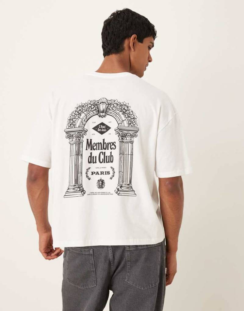 ASOS DESIGN - Kastiges Oversize-T-Shirt in Weiß mit Textprint auf Brusthöhe von ASOS DESIGN