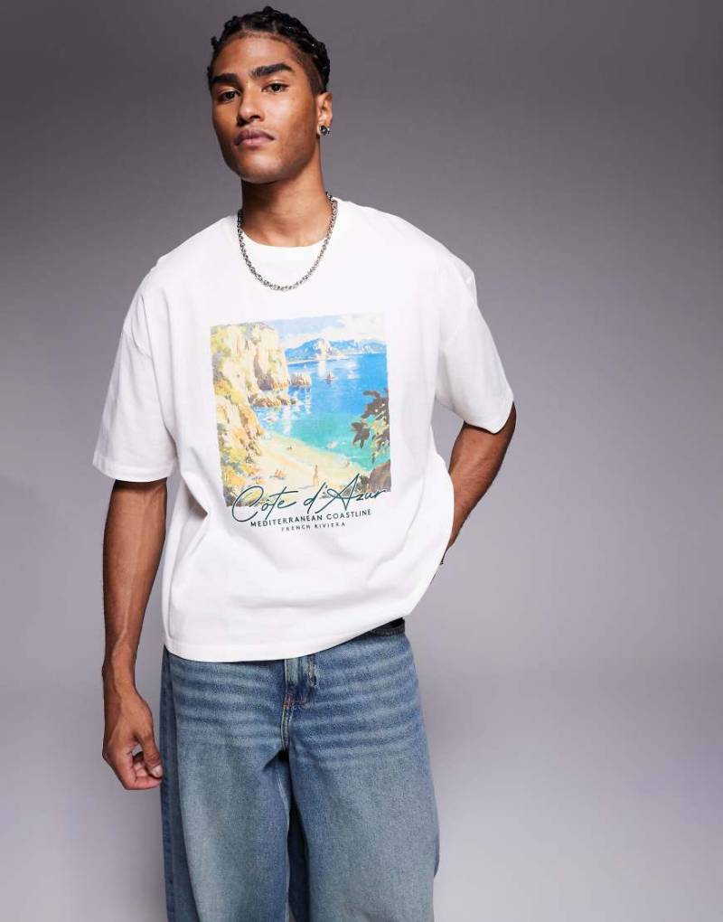 ASOS DESIGN - Kastiges Oversize-T-Shirt in Wollweiß mit Landschafts-Print von ASOS DESIGN