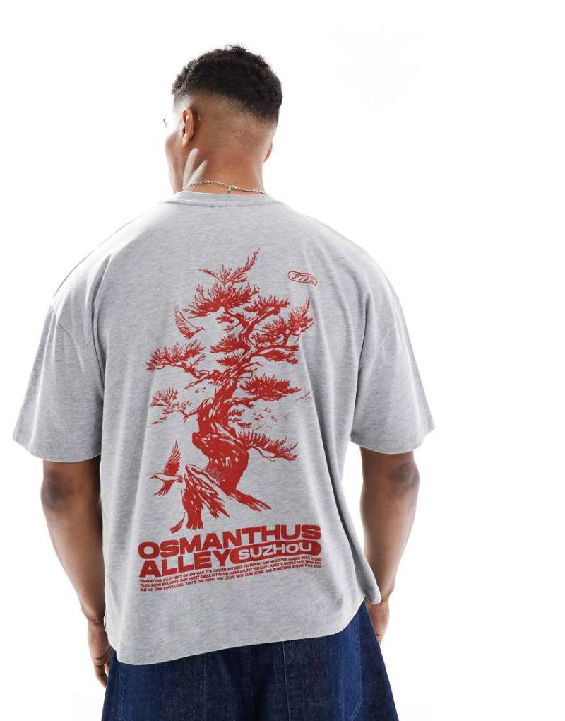ASOS DESIGN - Boxy Fit Oversize-T-Shirt in meliertem Grau mit Bonsai-Grafikprint von ASOS DESIGN