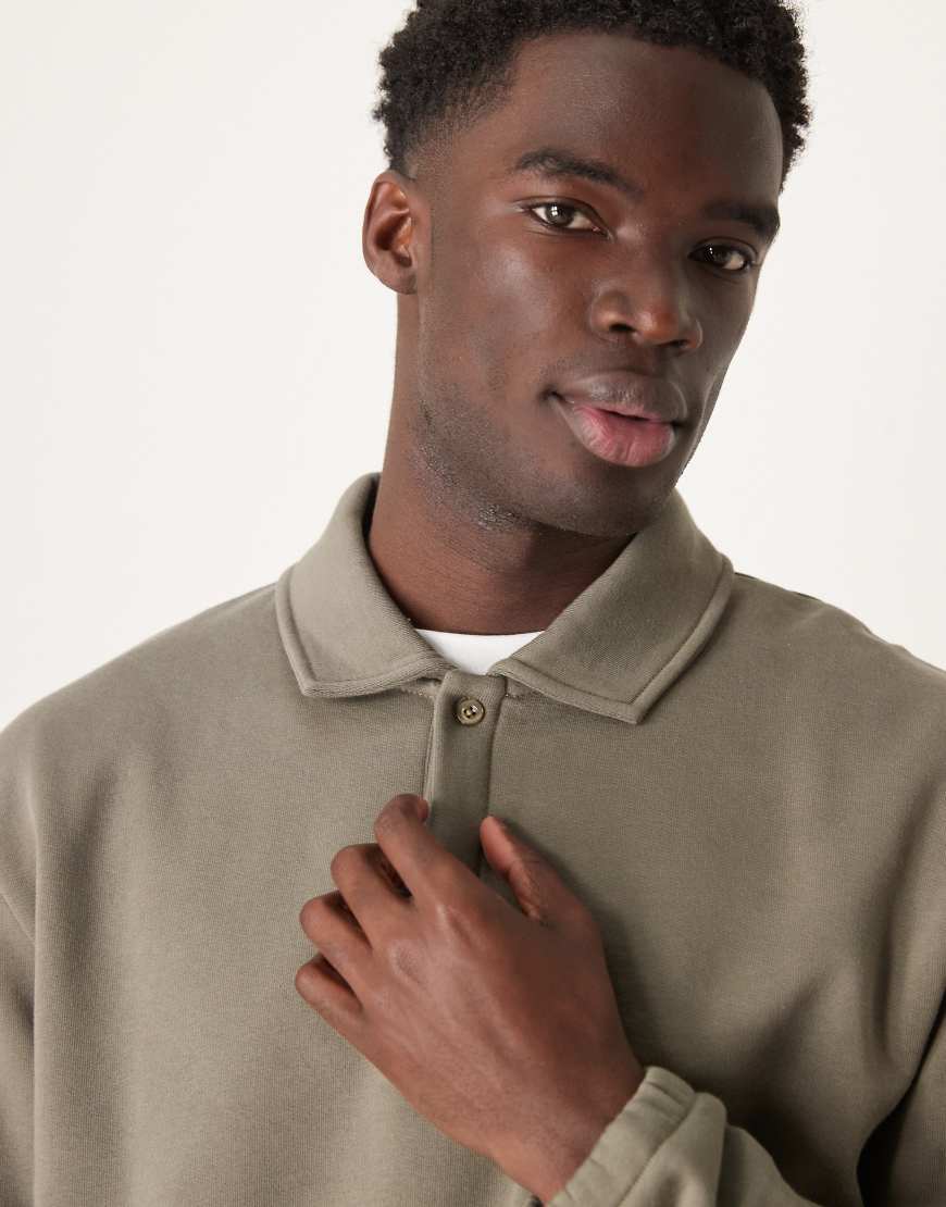 ASOS DESIGN - Kastiges Polo-Sweatshirt in Khaki mit Oversize-Schnitt, Kombiteil-Grün von ASOS DESIGN