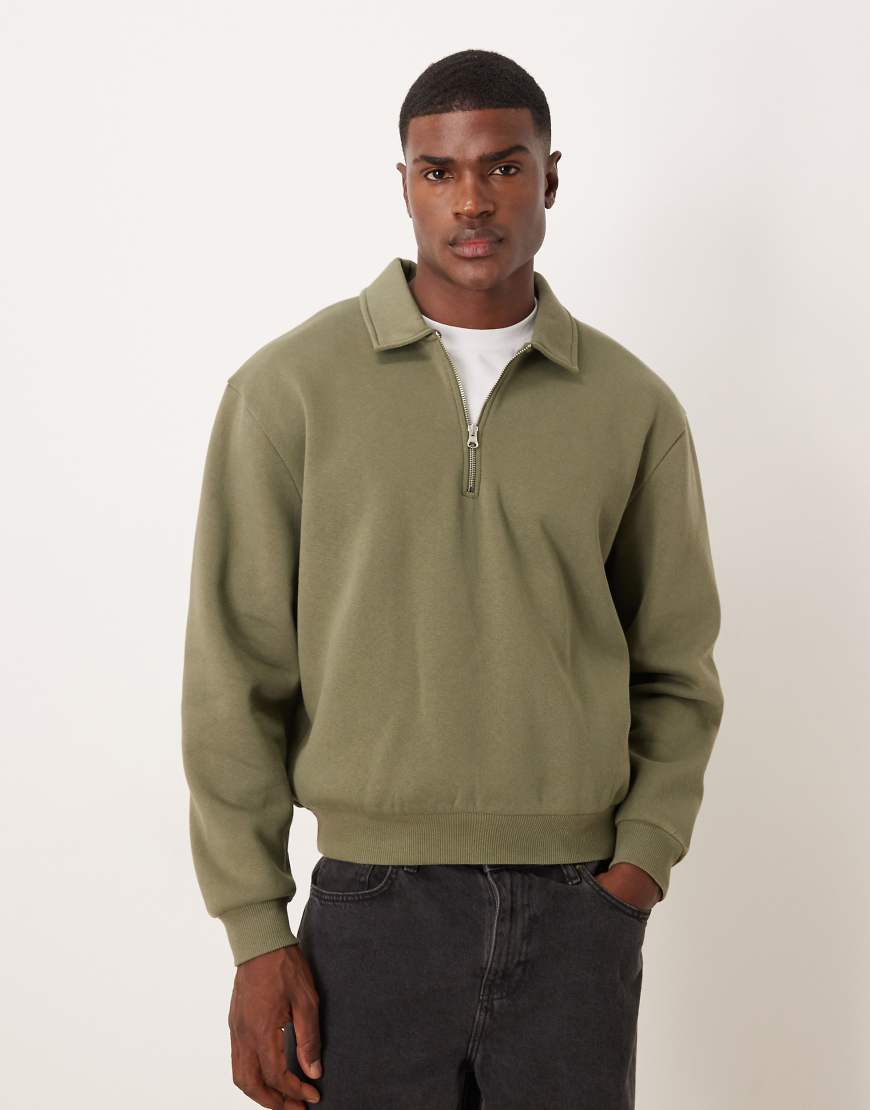 ASOS DESIGN - Kastiges Relaxed-Fit-Sweatshirt in Grün mit Kragen von ASOS DESIGN