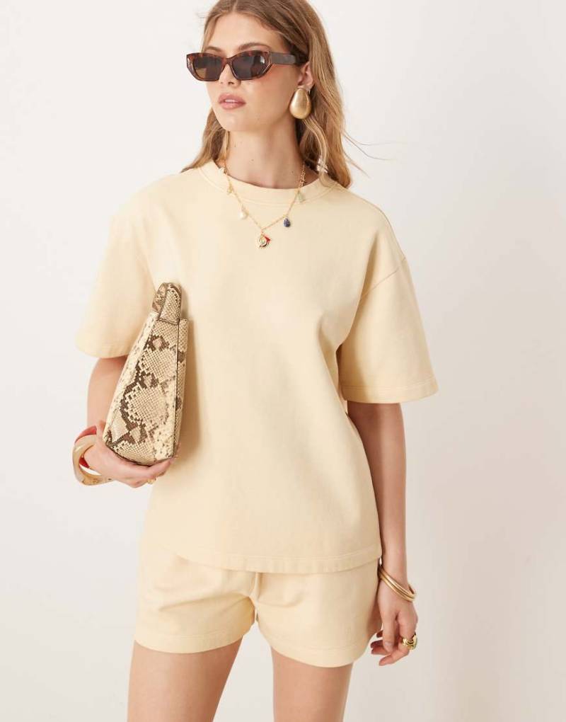 ASOS DESIGN - Kastiges Sweat-T-Shirt in Buttermilchgelb, Kombiteil von ASOS DESIGN
