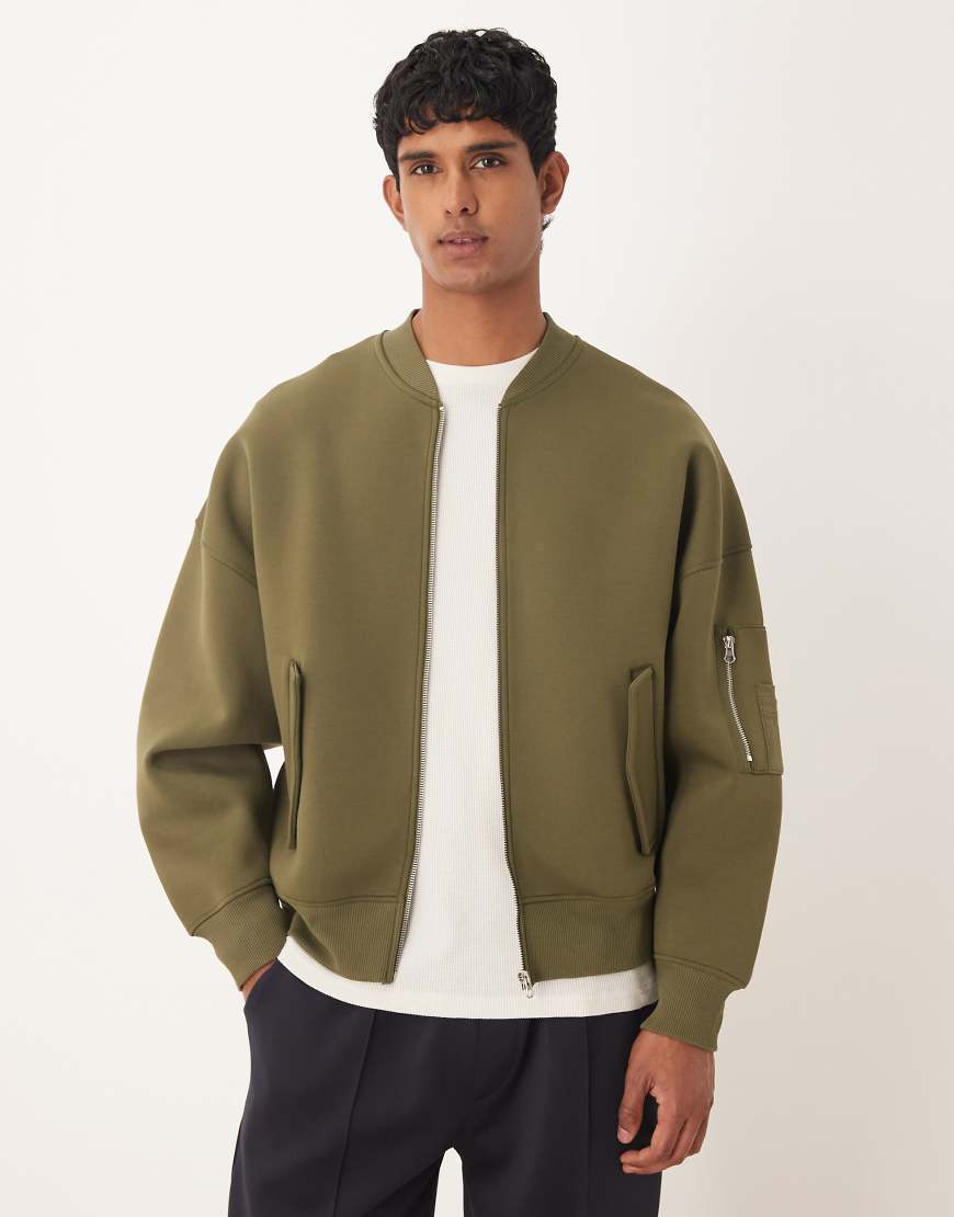 ASOS DESIGN -Khakigrüne Bomberjacke aus neoprenartigem Material im MA1-Design mit extremer Oversize-Passform von ASOS DESIGN