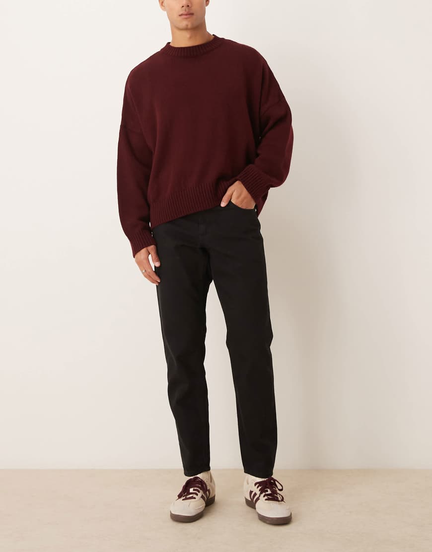 ASOS DESIGN - Klassische Jeans in Schwarz mit starrer Passform ASOS DESIGN - Klassische Jeans in Schwarz mit starrer Passform von ASOS DESIGN