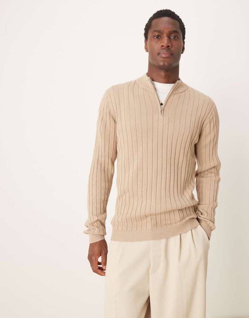 ASOS DESIGN - Körperbetonter Basic-Pullover aus Rippstrick in Taupe mit kurzem Reißverschluss-Neutral von ASOS DESIGN