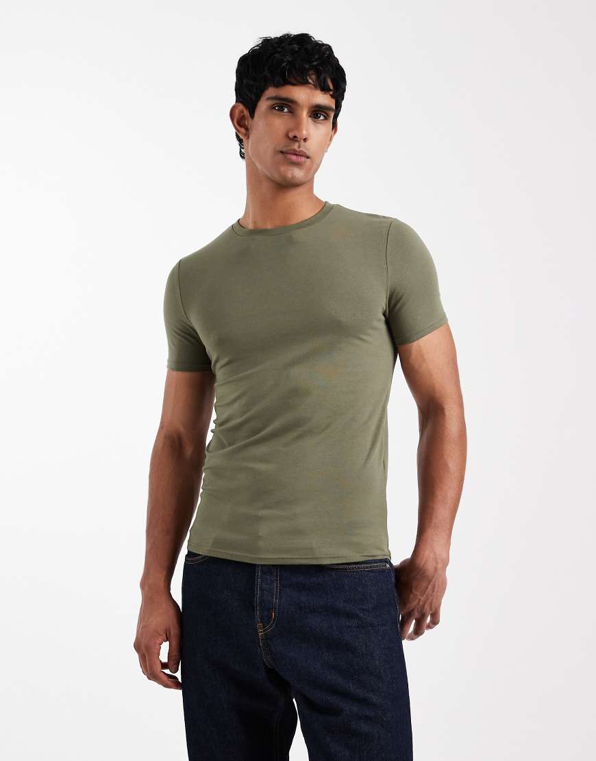 ASOS DESIGN - Körperbetontes Basic-T-Shirt in Khaki-Grün von ASOS DESIGN