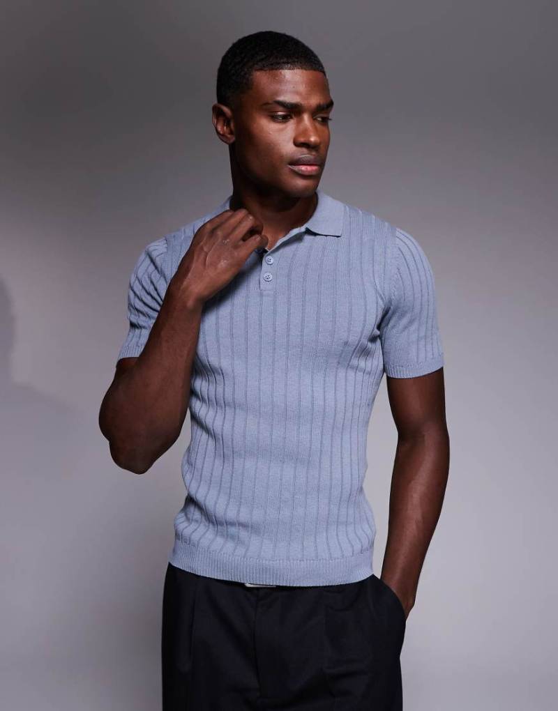 ASOS DESIGN - Körperbetontes Poloshirt aus Rippstrick in Blau von ASOS DESIGN