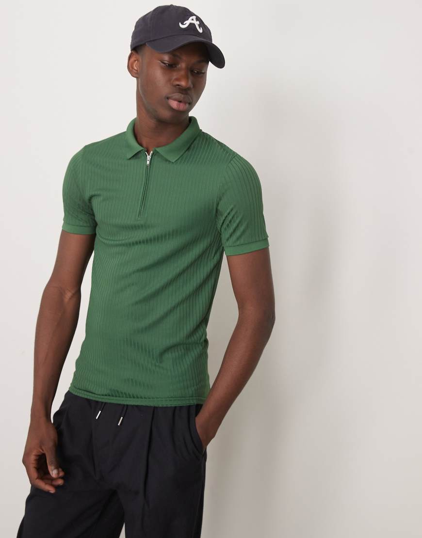 ASOS DESIGN - Essential - Langärmliges, geripptes Muskel-Poloshirt in Dunkelgrün mit Reißverschluss ASOS DESIGN - Essential - Langärmliges, geripptes Muskel-Poloshirt in Dunkelgrün mit Reißverschluss von ASOS DESIGN