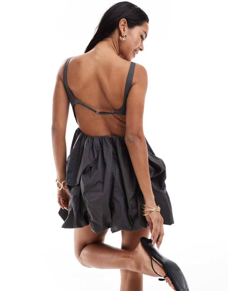 ASOS DESIGN - Korsett-Minikleid in Anthrazit aus Baumwolle mit Ballonsaum-Grau ASOS DESIGN - Korsett-Minikleid in Anthrazit aus Baumwolle mit Ballonsaum-Grau von ASOS DESIGN