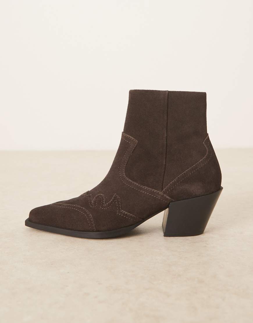 ASOS DESIGN - Kubanische Stiefel aus braunem Leder-Brown von ASOS DESIGN