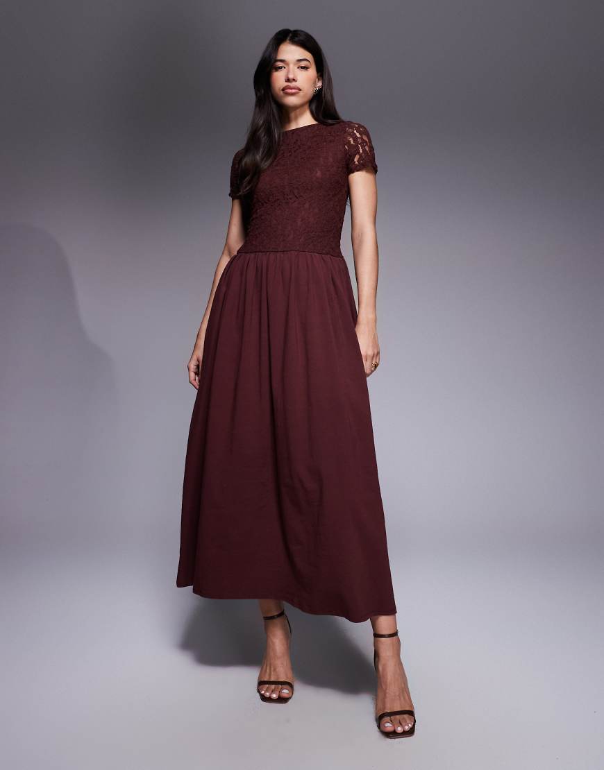 ASOS DESIGN - Kurzärmliges Hybrid-Maxikleid aus Spitzenstoff in Schokobraun-Schwarz von ASOS DESIGN