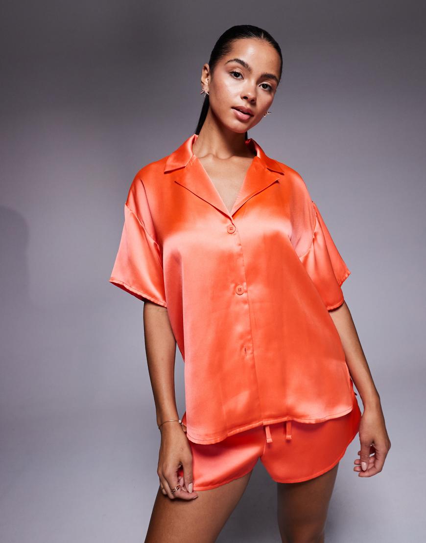 ASOS DESIGN - Kurzärmliges Satinhemd in Korallrot, Kombiteil-Orange ASOS DESIGN - Kurzärmliges Satinhemd in Korallrot, Kombiteil-Orange von ASOS DESIGN