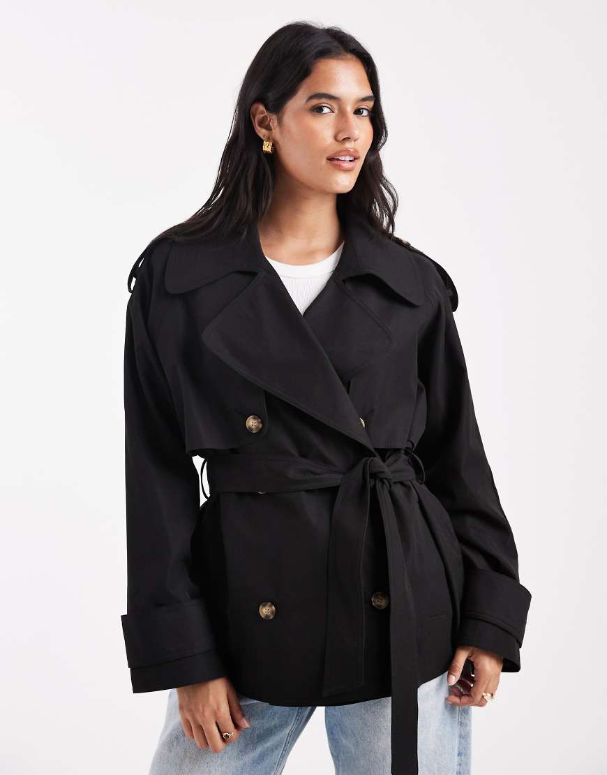 ASOS DESIGN - Kurzer Oversize-Trenchcoat in Schwarz mit Gürtel von ASOS DESIGN