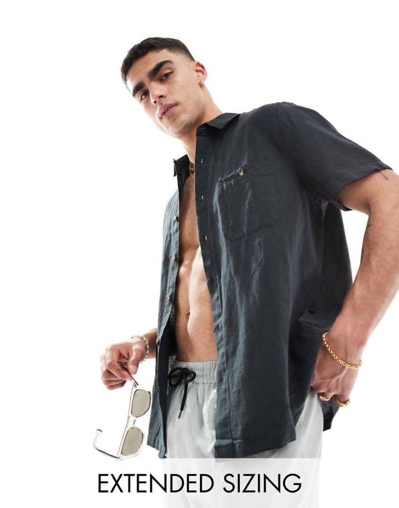 ASOS DESIGN - Lässig geschnittenes, kurzärmliges Hemd aus Leinenmix in Schwarz von ASOS DESIGN