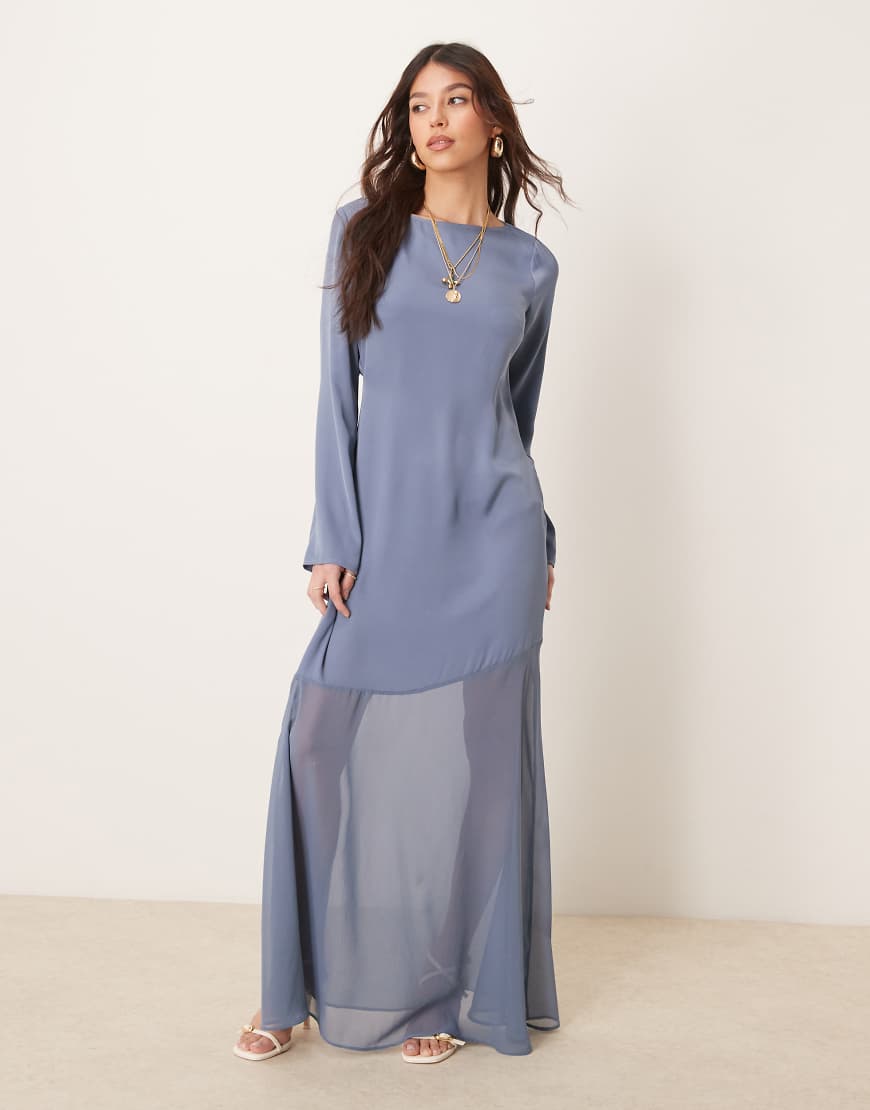 ASOS DESIGN - Langärmeliges Maxikleid in Blau aus Satin-Chiffon ASOS DESIGN - Langärmeliges Maxikleid in Blau aus Satin-Chiffon von ASOS DESIGN