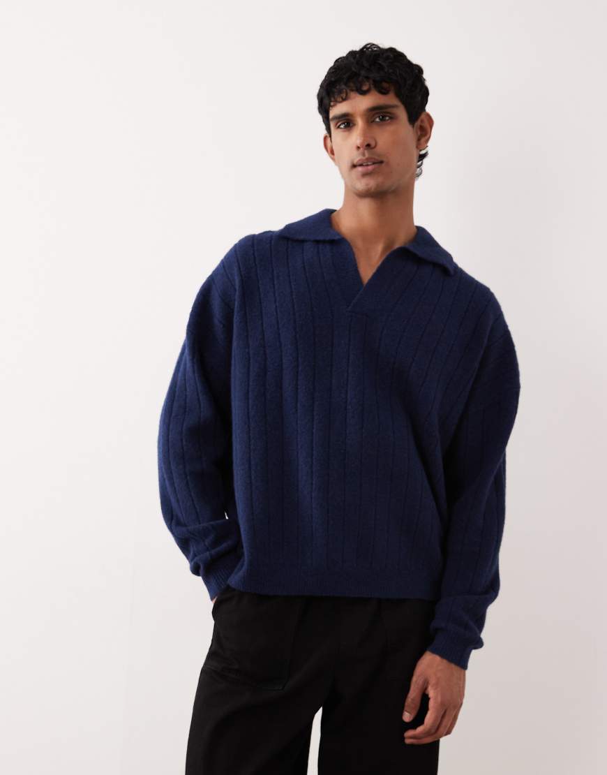 ASOS DESIGN - Langärmliger Oversize-Polopullover in Marineblau aus Rippstrick mit eingekerbtem Ausschnitt von ASOS DESIGN