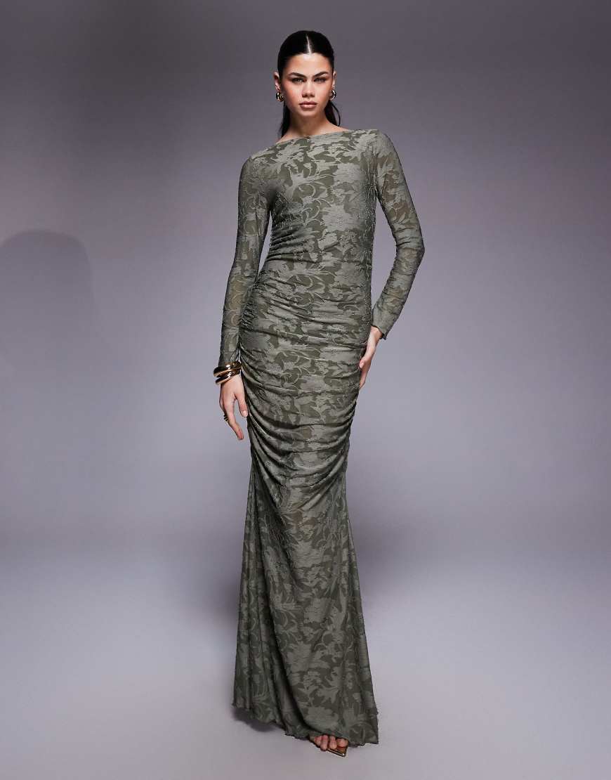 ASOS DESIGN - Langärmliges, gerafftes Maxikleid in Khaki mit Ausbrennermuster-Grün von ASOS DESIGN