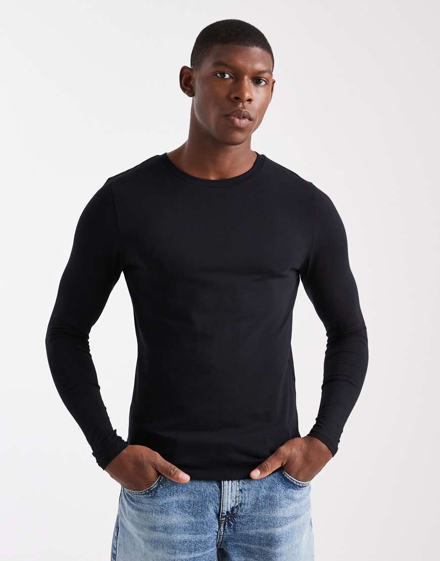 ASOS DESIGN - Langärmliges Basic-T-Shirt in Schwarz mit körperbetontem Schnitt von ASOS DESIGN