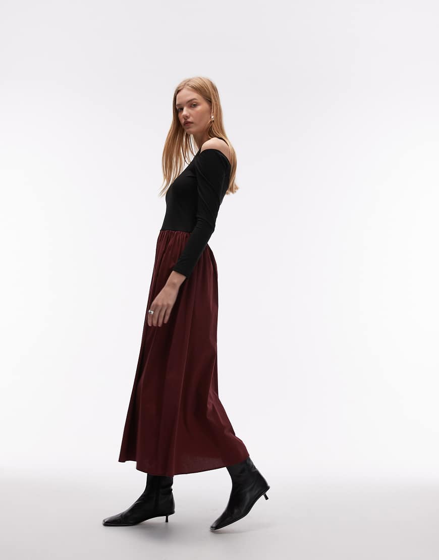 ASOS DESIGN - Langärmliges Hybrid-Maxikleid in Burgunderrot-Bunt von ASOS DESIGN