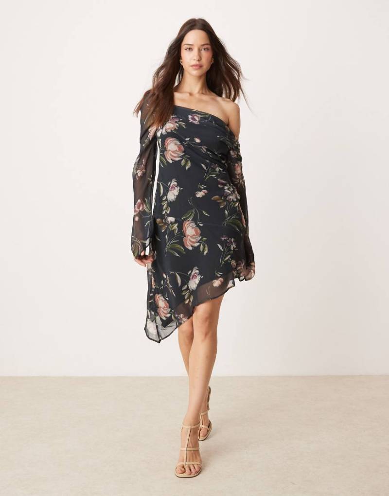 ASOS DESIGN - Langärmliges Kleid mit asymmetrischem Saum und Blumenmuster-Bunt von ASOS DESIGN